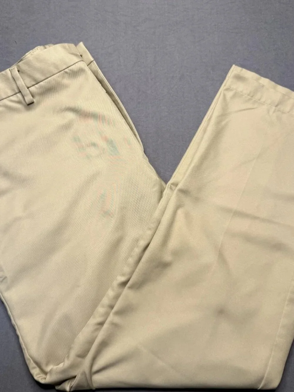 Greg Norman Attack Life Mens 36x30 Beige Golf Pants Flat Front Performance